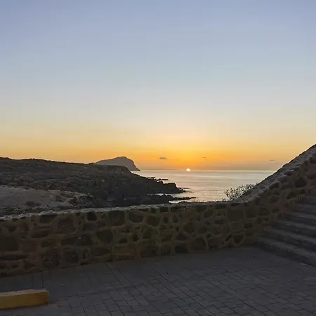 Sunrise Mirador Abrigos 아파트